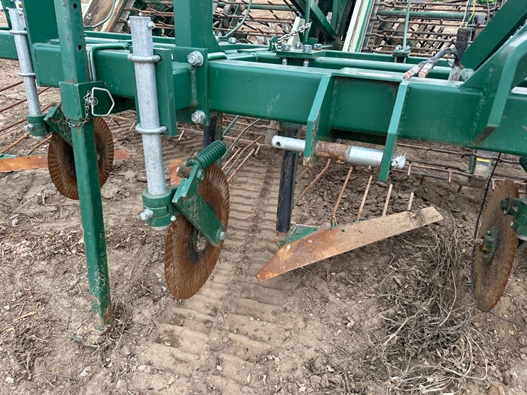 #38830-•-kmc-6-38-peanut-digger-image-37