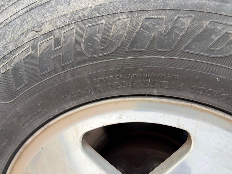 2000-ford-f350-image-33