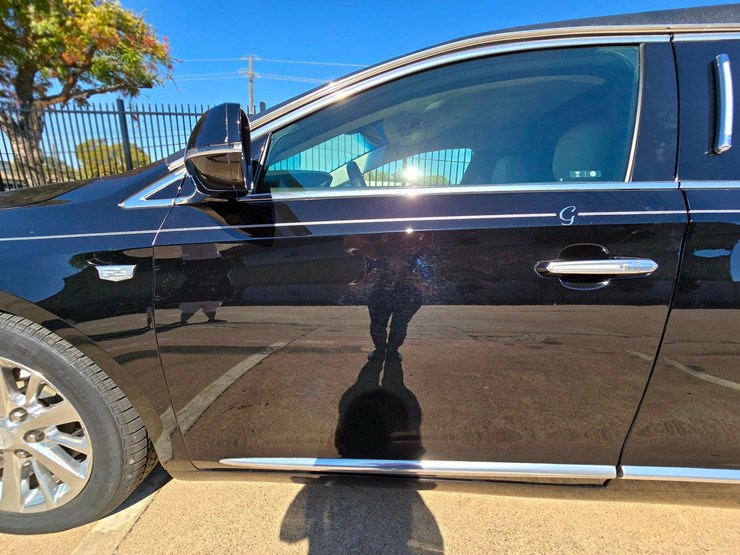 2019-cadillac-sayers-and-scovill-70in-limo-w-only-7729-miles-image-11