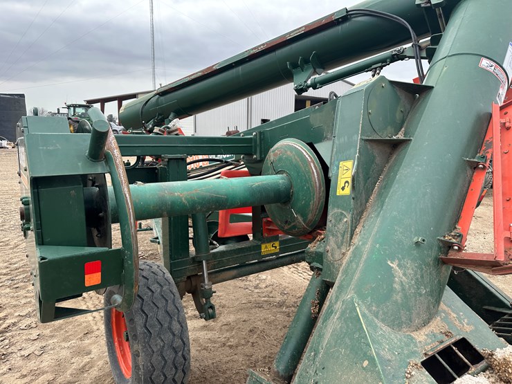 #38836-•-2019-richiger-e6910-grain-bag-unloader-image-15