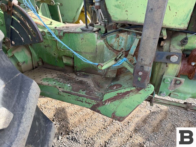 1978-john-deere-2640-image-35