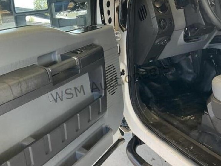 2016-ford-f450-image-25