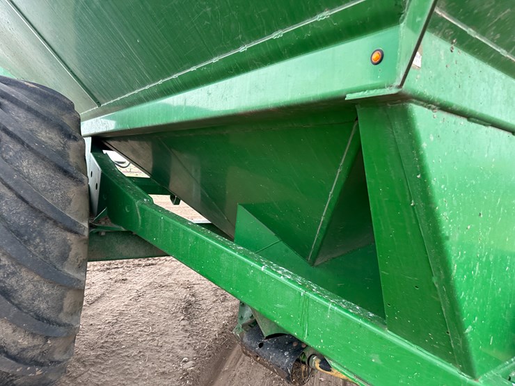 brent-v1000-image-45