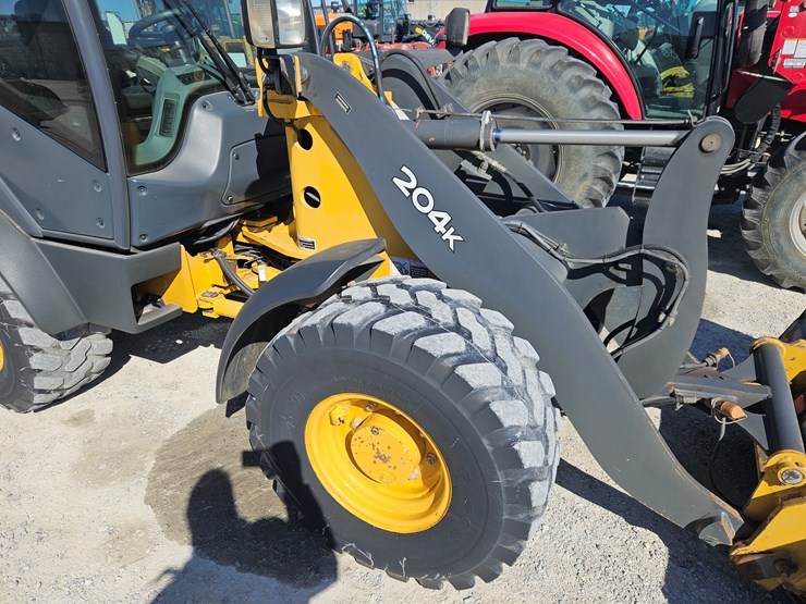 2013-deere-204k-image-6