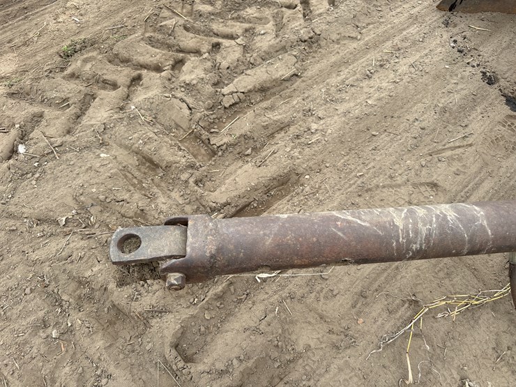 john-deere-810-image-20