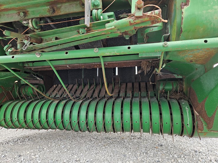 1999-john-deere-466-image-11