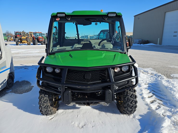 2018-john-deere-2018-image-2