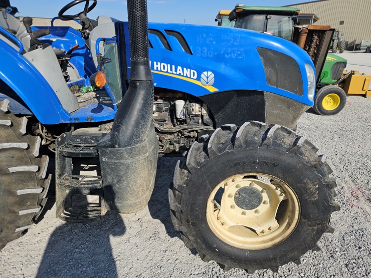 2016-new-holland-ts6.110-image-5