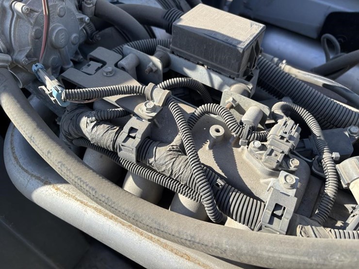 2013-advance-sw8000-image-18