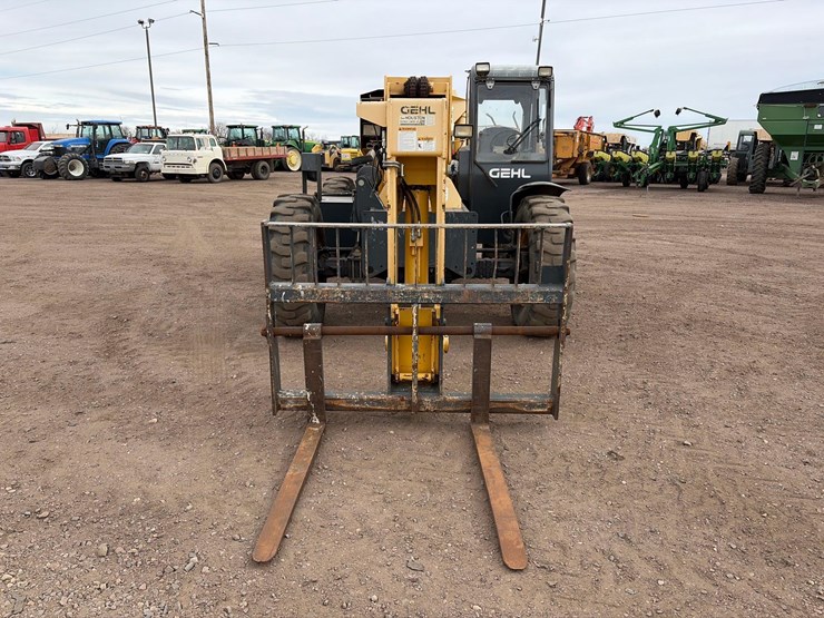 2016-gehl-rs8-44-image-2