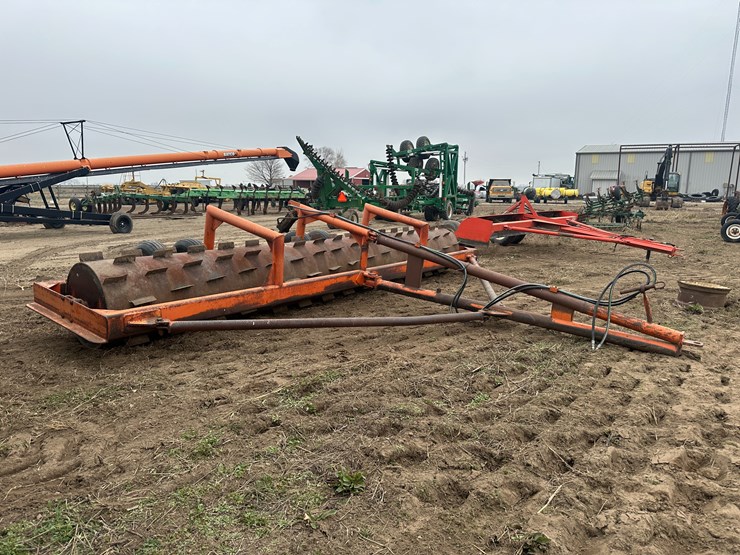 #40103-•-fair-oaks-mfg-20'-stubble-roller-image-2