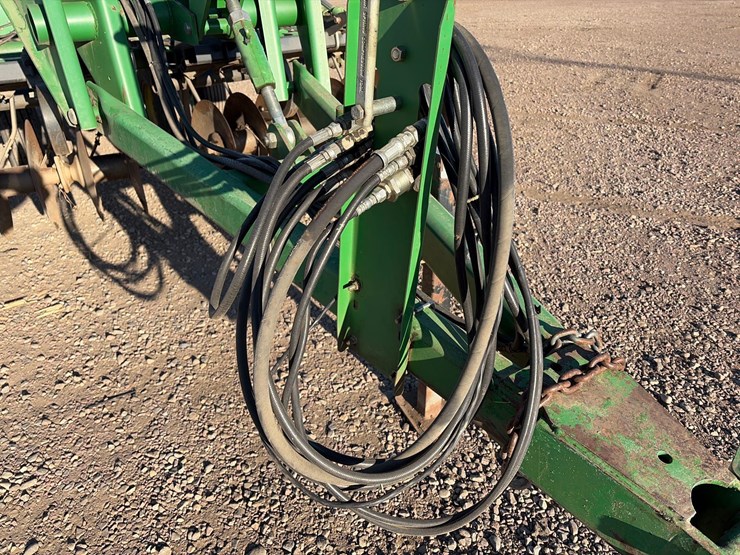 john-deere-726-image-16