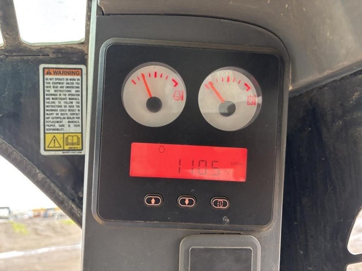 caterpillar-246c-image-26