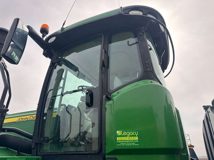 2020-john-deere-9470r-image-34