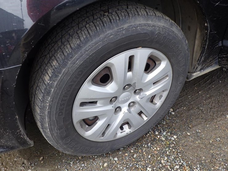 2016-dodge-grand-caravan-image-13