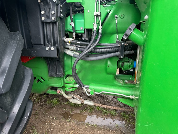 2020-john-deere-9470r-image-46