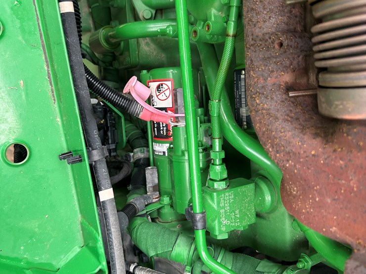 2021-john-deere-r4044-image-80