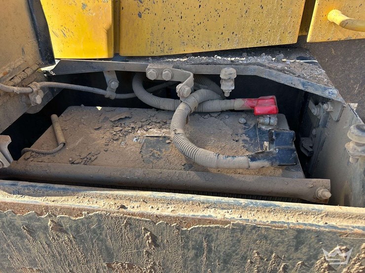 2019-komatsu-wa380-8-image-10