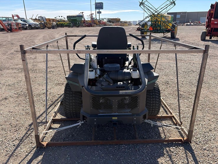 2025-yakta-yxr-920-commercial-zero-turn-mower-image-5