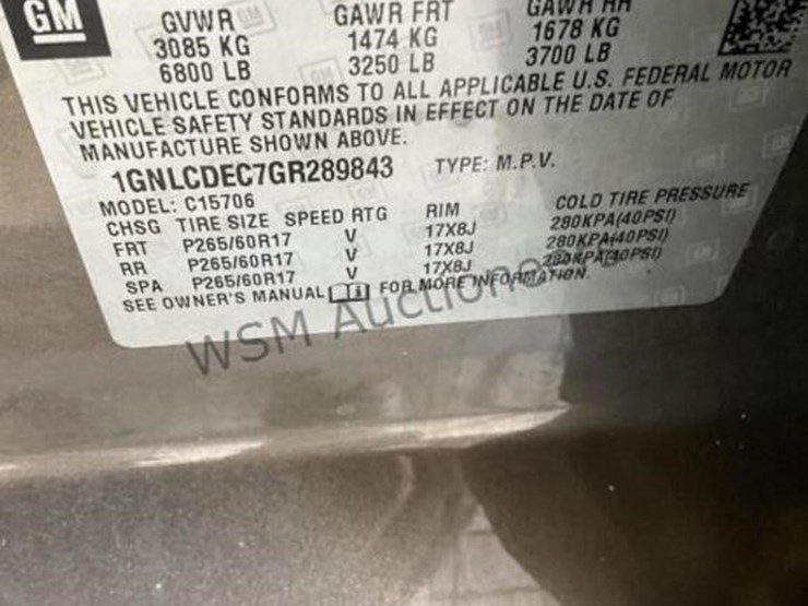 2016-chevrolet-tahoe-image-15