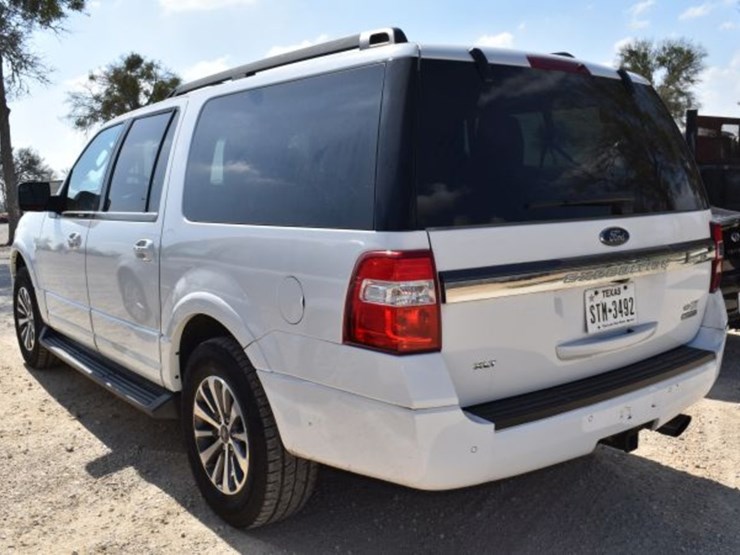 2017-ford-expedition-image-4