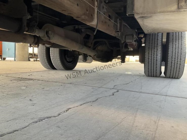 1999-ford-f350-image-26