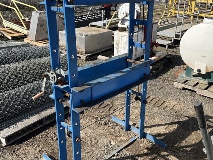 50-ton-hydraulic-shop-press-image-2