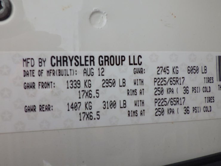 2013-dodge-grand-caravan-image-16