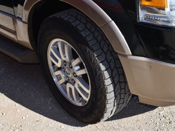 2014-ford-expedition-image-7