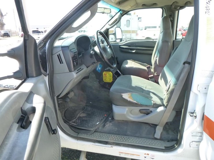 2007-ford-f450-image-8