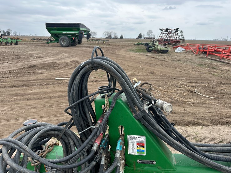 john-deere-2680h-image-40