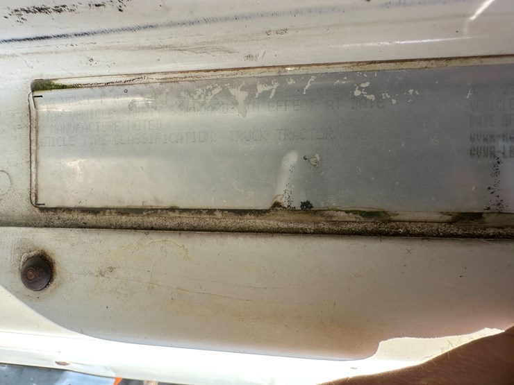 #38812-•-freightliner-daycab-truck-tractor-image-8