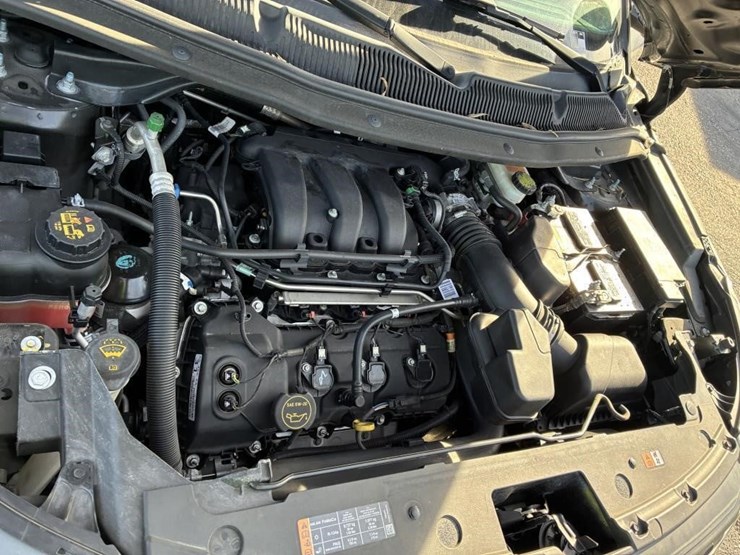 2018-ford-explorer-image-7