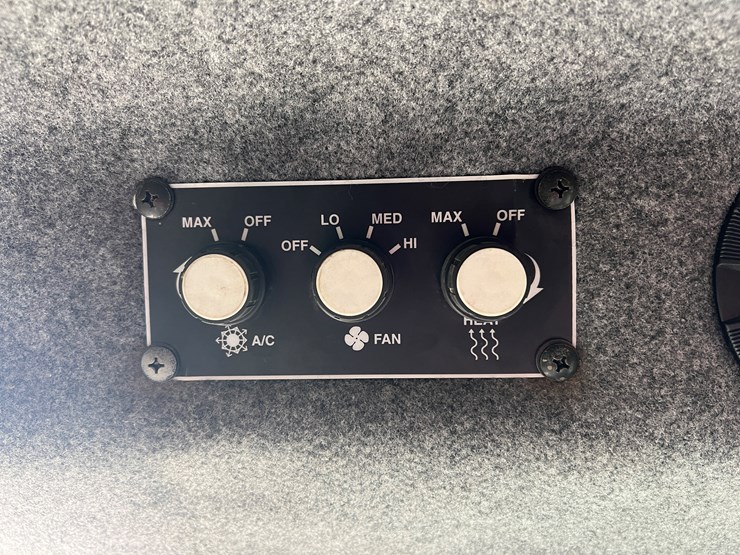 2006-case-ih-spx3185-image-26