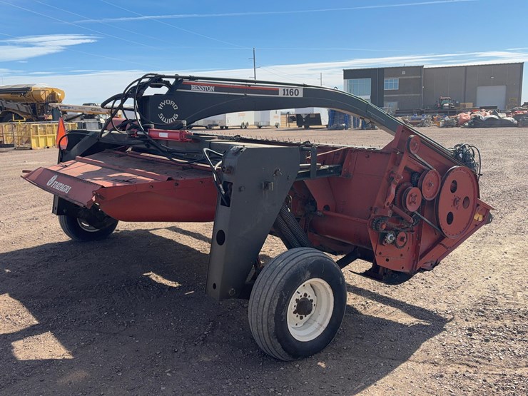 hesston-1160-image-3