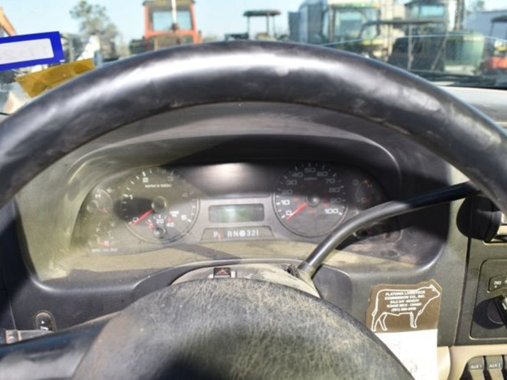 2006-ford-f250-image-12