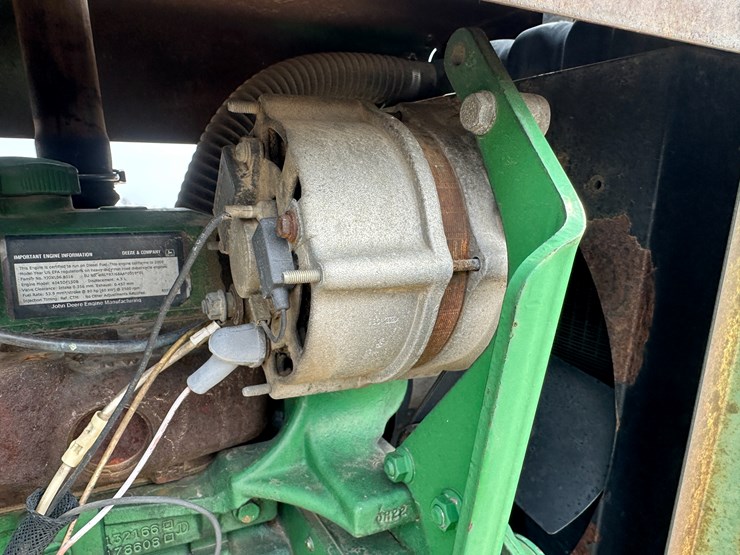 john-deere-4045d-image-24