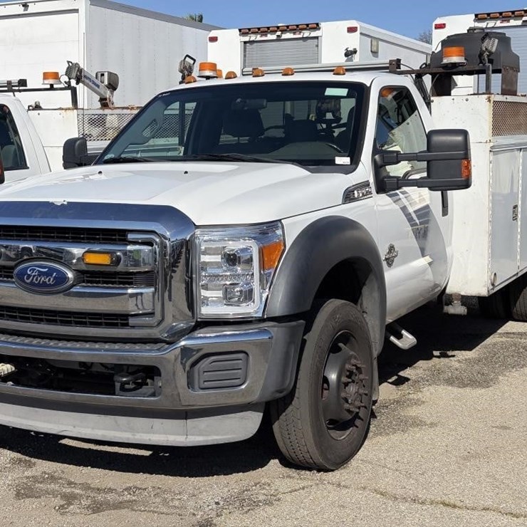 2011 FORD F450 SD