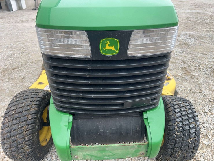 john-deere-345-image-9