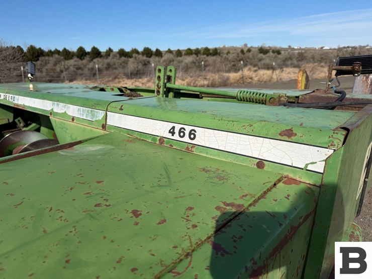 john-deere-466-image-25