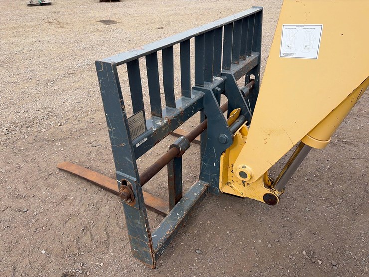 2016-gehl-rs8-44-image-16