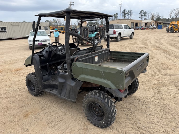 2010-honda-big-red-image-5