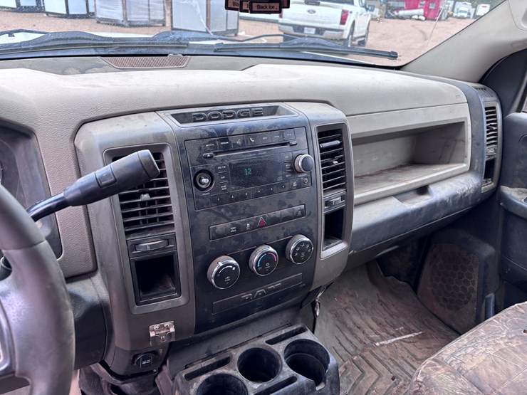 2012-dodge-ram-2500-image-10