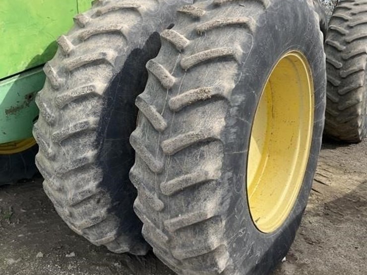 john-deere-8870-image-19