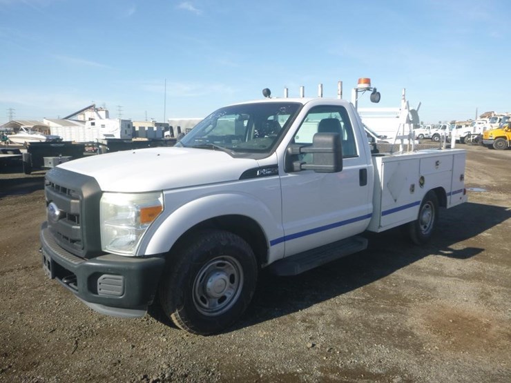 2011-ford-f250-image-1