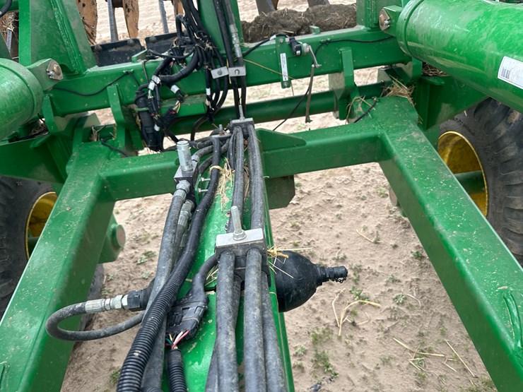 john-deere-2680h-image-36