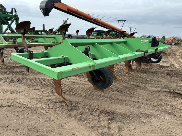 #38838-•-bigham-brothers-6-row-ripper-image-2