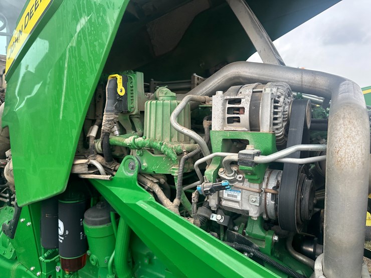 2021-john-deere-8rt-340-image-79