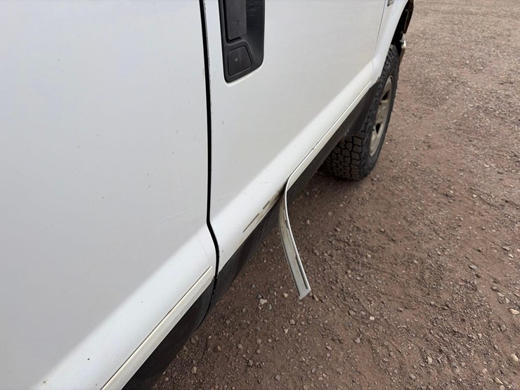 2008-ford-f250-image-32