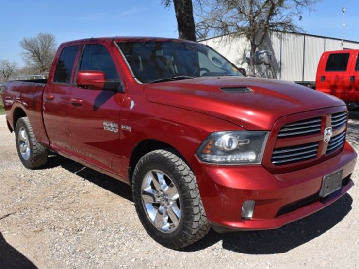 2013-dodge-1500-image-1